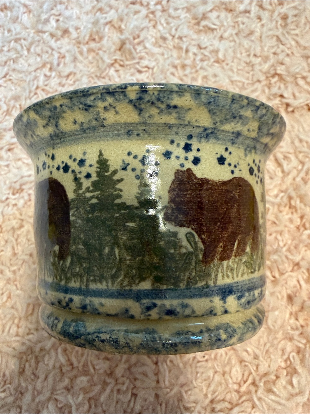 Lorna * Pottery signed small crock cup bowl Bear Pine Trees Blur Sponge Star